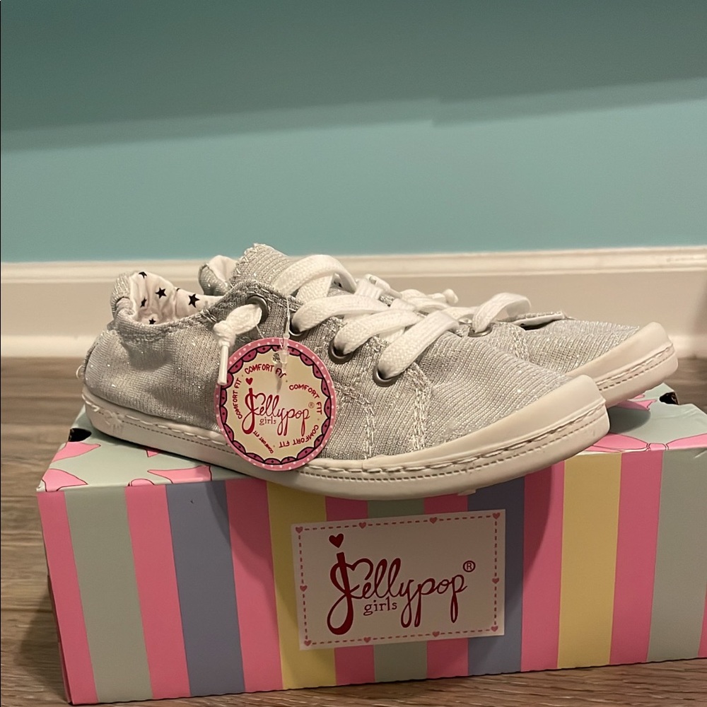 Sold on another site New with tags kids shoes